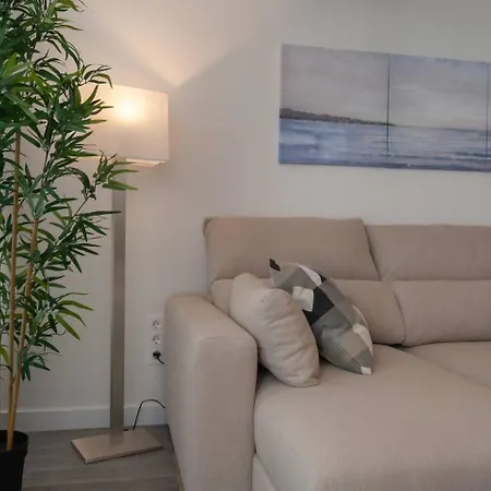 Avg Ezcurdia 27 Playa San Lorenzo Gijón